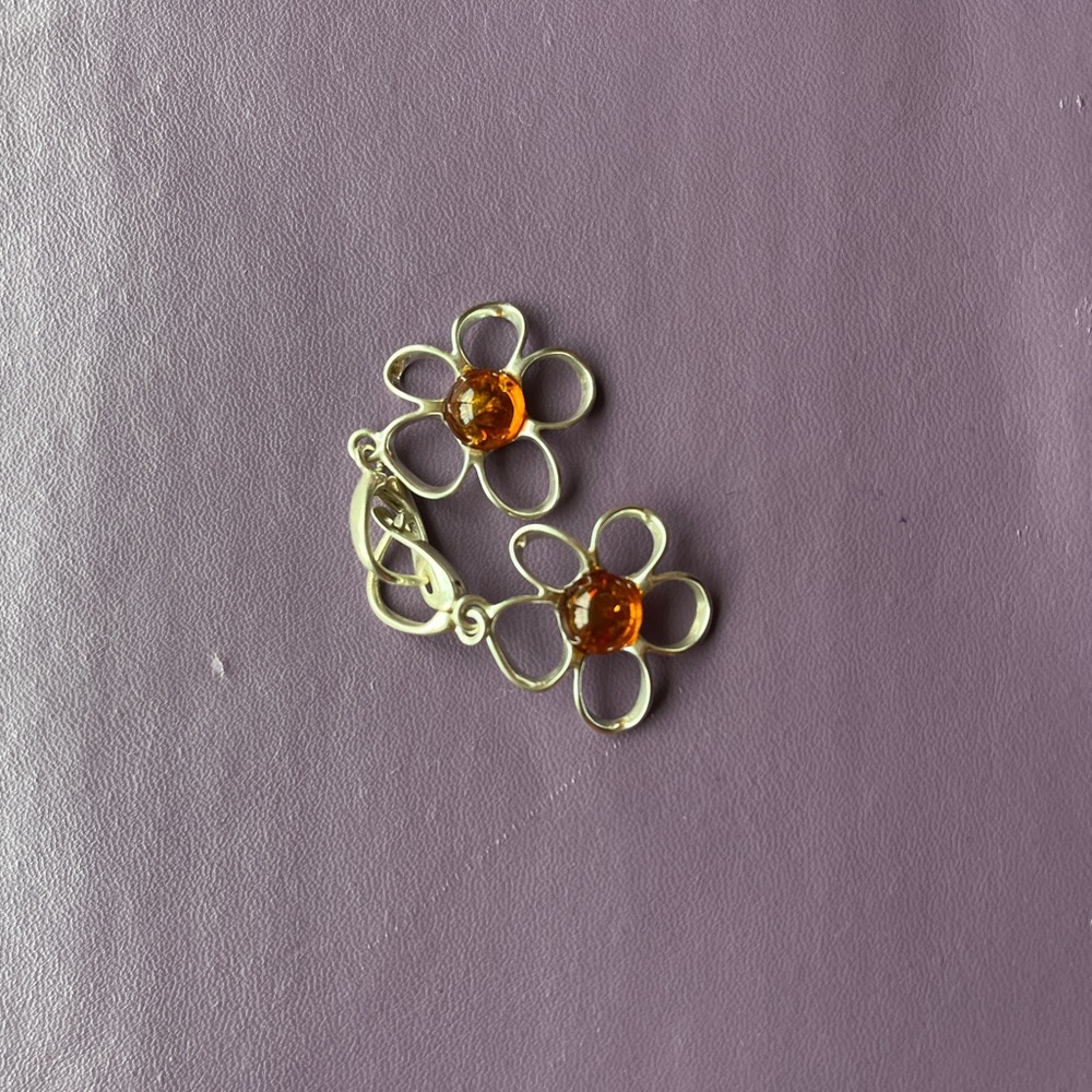 Amber stone on sterling silver earrings new flower